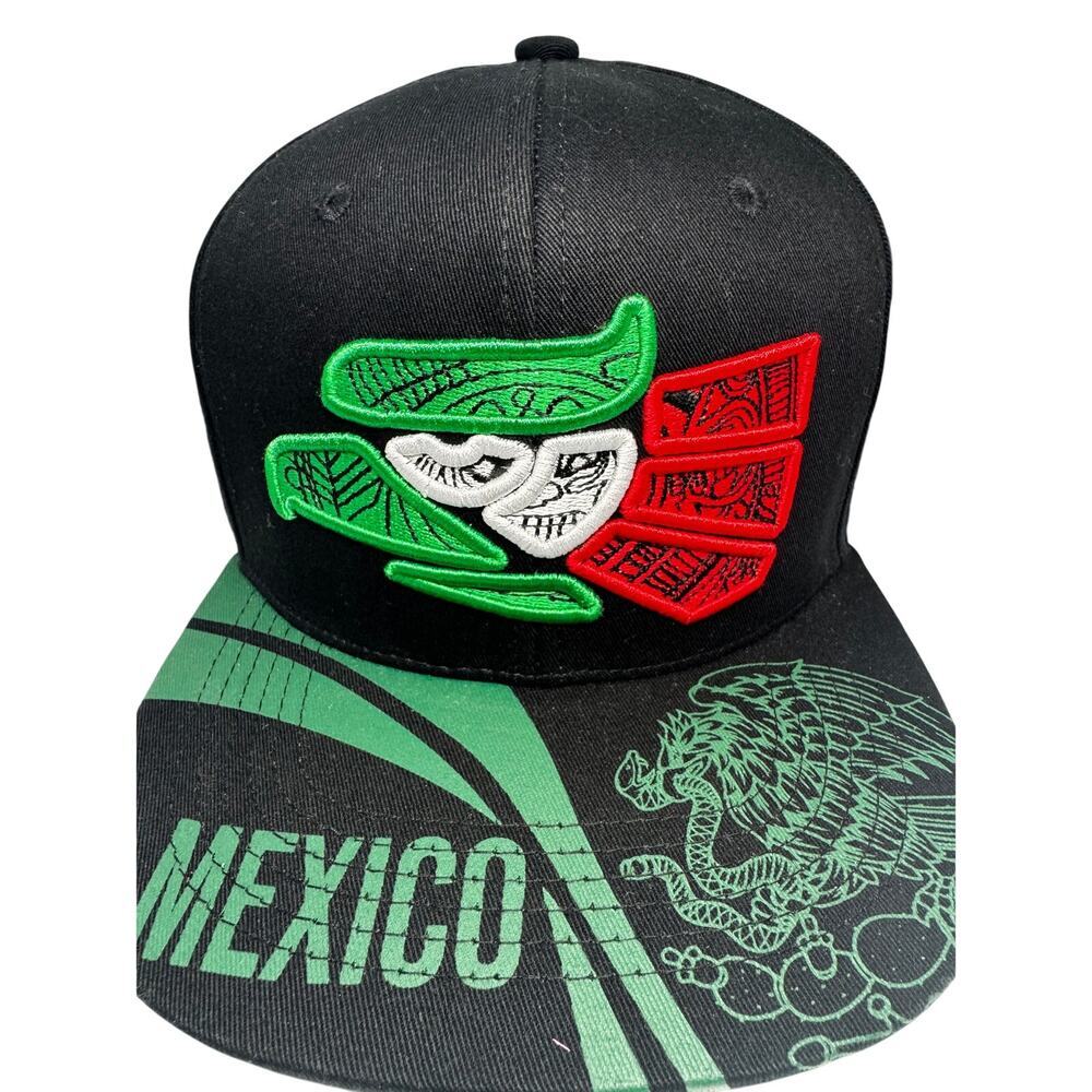 Wynn Headwear Tricolor Eagle Snapback Hat‎ Mexico Flag Colors –MEXICO Print Brim